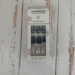 5 for $20 Kiss Nails (Please read description!)